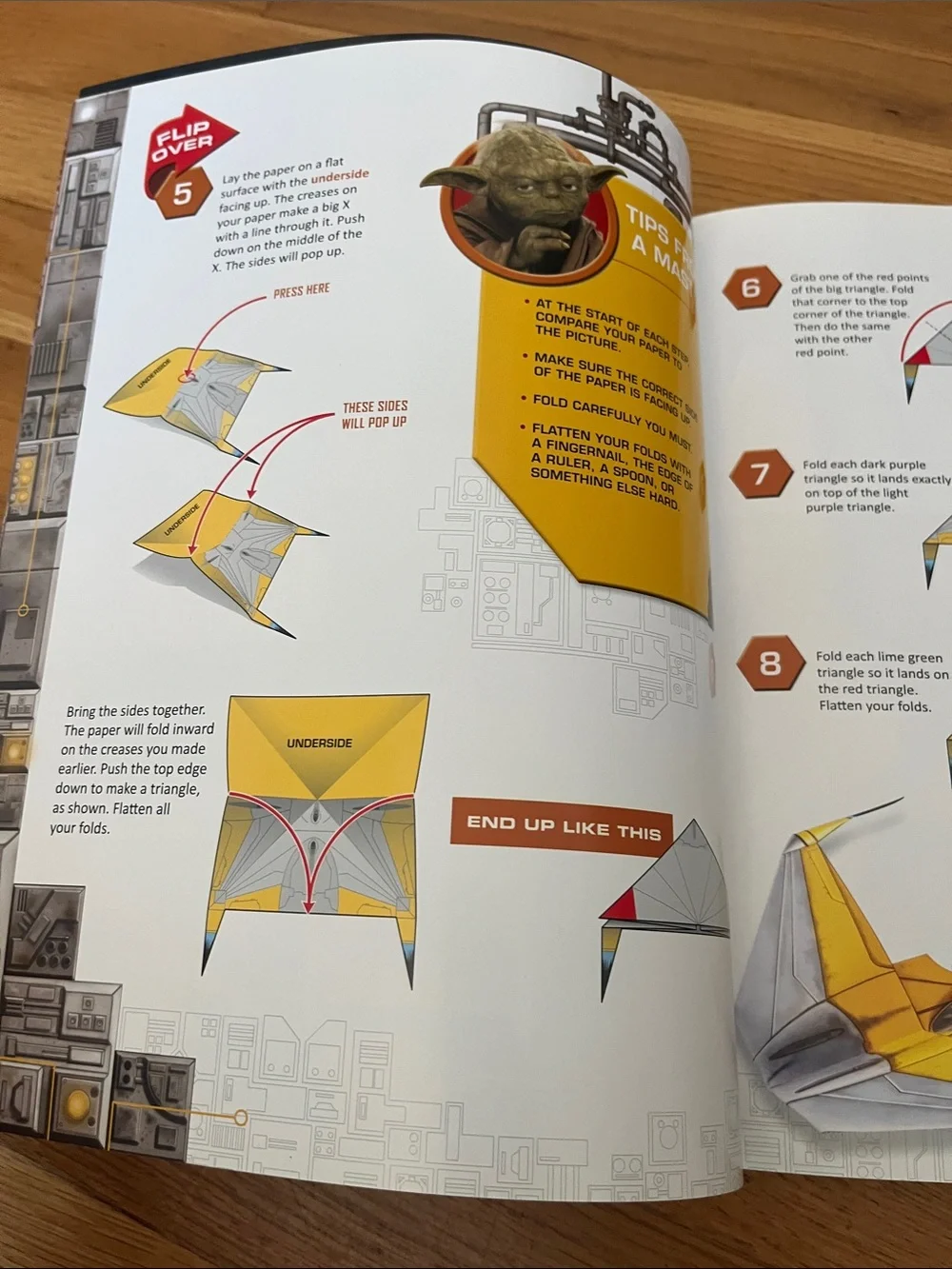 Star Wars Folded Flyers book- makes 30 paper Starfighters